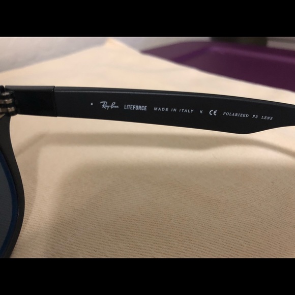 Ray-Ban Liteforce Polarized - Picture 2 of 3
